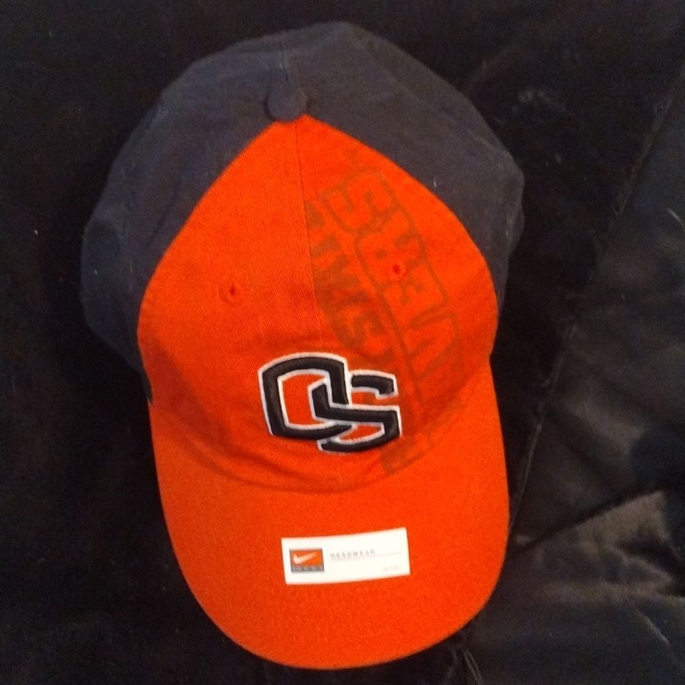 New with Tags Nike Oregon State Cap
